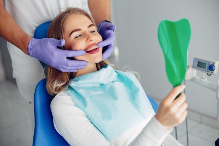 How to Choose the Best Laser Dental Treatment in Vasundhara.